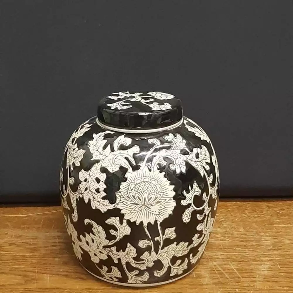 Ginger Jar 7.5″