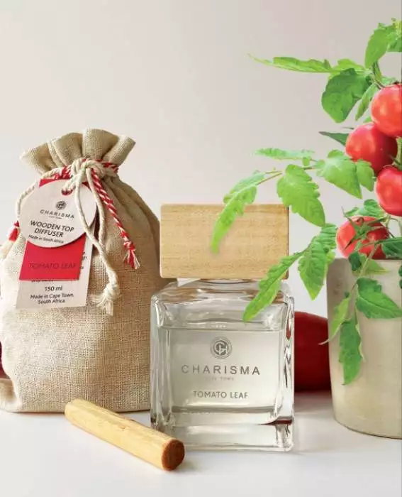 Charisma Tomato Leaf Wooden Top Glass Diffuser 150ml