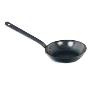 Black irong 18cm omelette pan